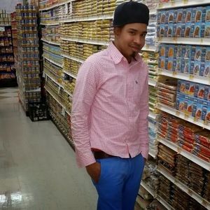 Meet your Posher, Radhames